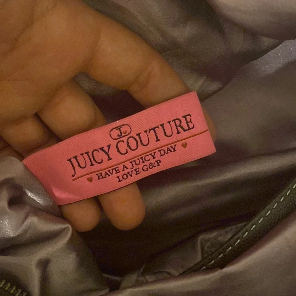 Juicy Couture Leather Shoulder Bag - Picture 14 of 17